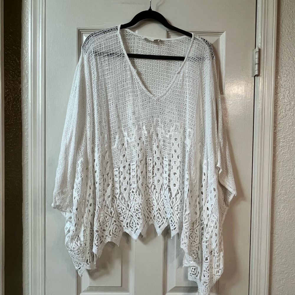 Lovestitch Ivory Crochet Poncho